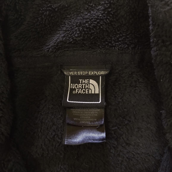 North Face Osito - Picture 3 of 4